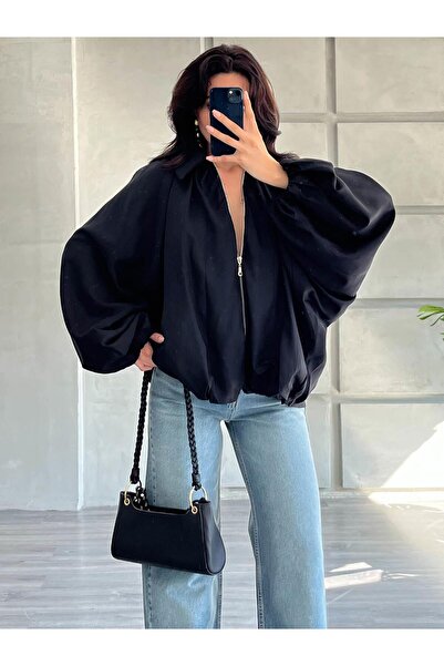 Coral Zippered Pleated Shirt Collar Jacket Black