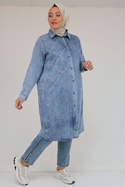 Eslina 58123 Plus Size Denim Buttoned Tunic with Stone Detail on the Front - Navy Blue