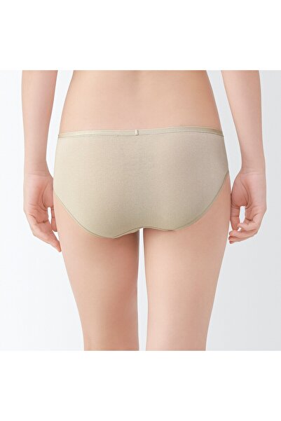 Muji Stretch Low-Rise Shorts