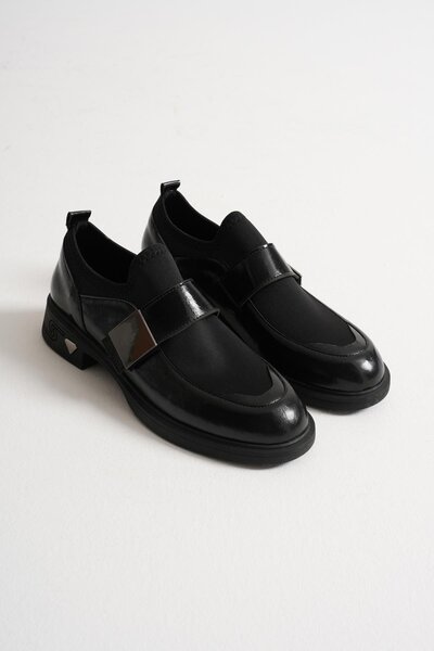 Mubiano Elina Kadın Siyah Rugan Streçli Metal Aksesuarlı Cırt Detay Günlük Ayakkabı