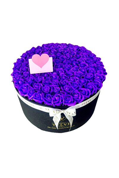 velve Aranjament floral 101 trandafiri din sapun, in cutie cadou cu felicitar...