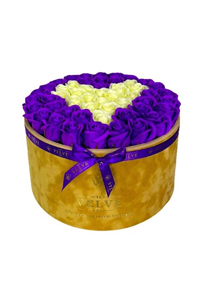 velve Aranjament floral Bright, cu 55 trandafiri de sapun, inima fosforescent...