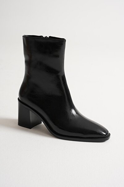 Mubiano Arden Kadın Siyah Rugan Kalın Topuklu Fermuar Detaylı BOT (7CM)