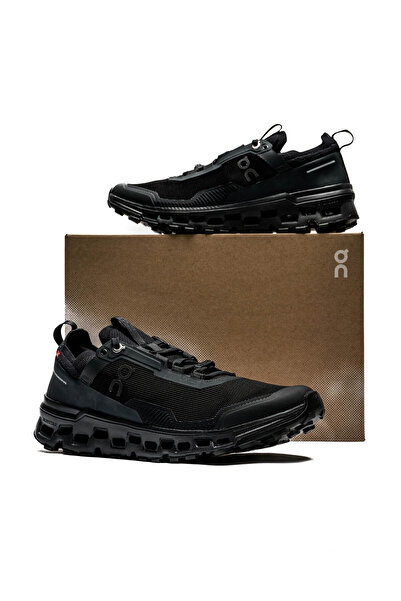 On Running أحذية رياضية أون كلاود ألترا 2