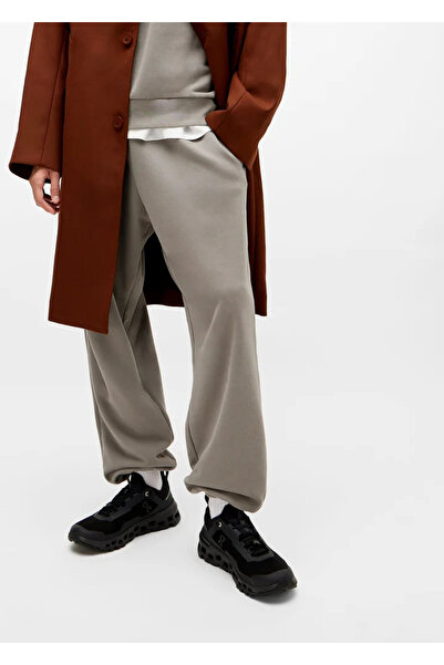 On Running أحذية رياضية أون كلاود ألترا 2