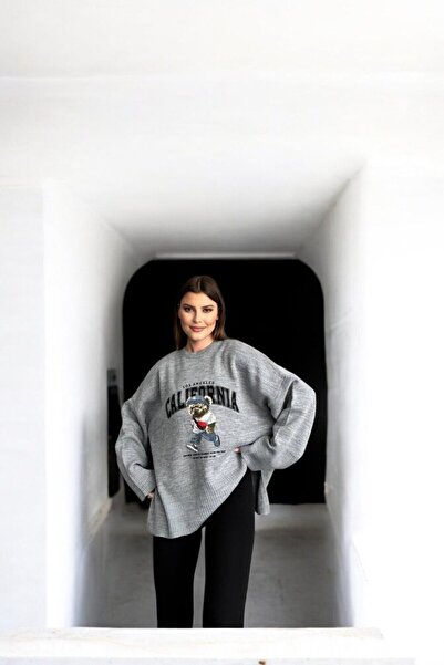 ebru akten butik Pulover de damă, gri, cu imprimeu, cu decolteu rotund