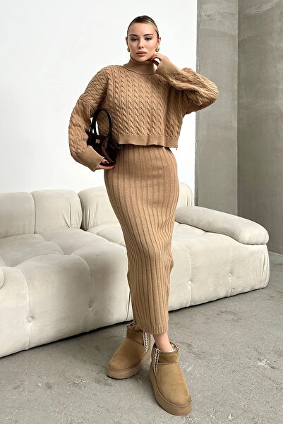 Generic Brand Biscuit Knit Motif Crop Sweater and Knitwear Dress Set Bc231004