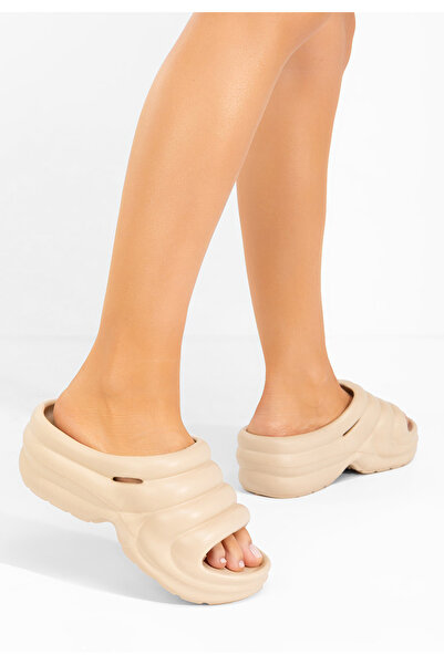 B T Shoes Béžové pantofle na platformě Gemma V2