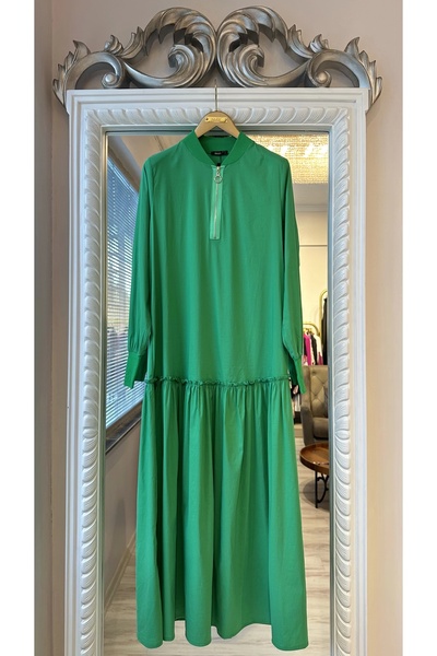 Invee Bonus Dress with Zipper Detail