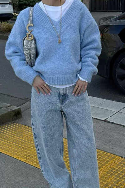 thesunfyre KADIN V Yaka Uzun Kollu Yumuşak Dokulu Oversize Triko Kazak