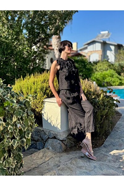Punta Otantik Nc14092 Ruffled Sleeveless Italian Linen Suit Black