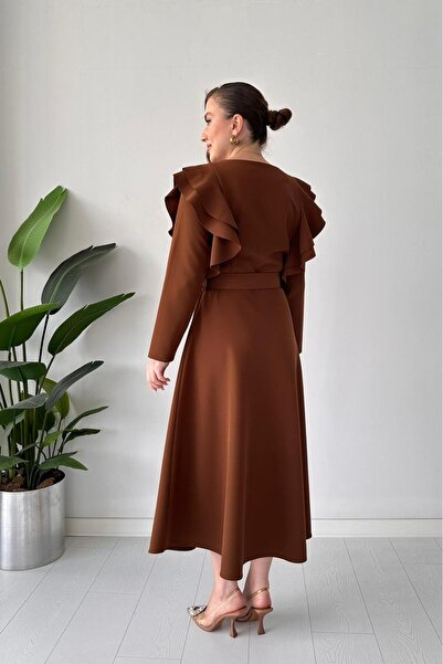 MaziButik Belted Shoulder Layered Dress Brown