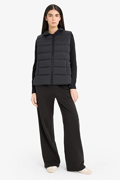 DeFacto Su Geçirmez Fermuarlı Şişme Yelek E8587AX25AU