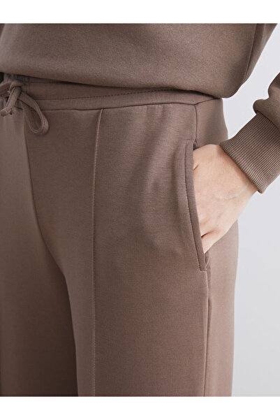 LC Waikiki Create Your Style from Uzg Store |   Women's Sweatpants with Elastic Waist