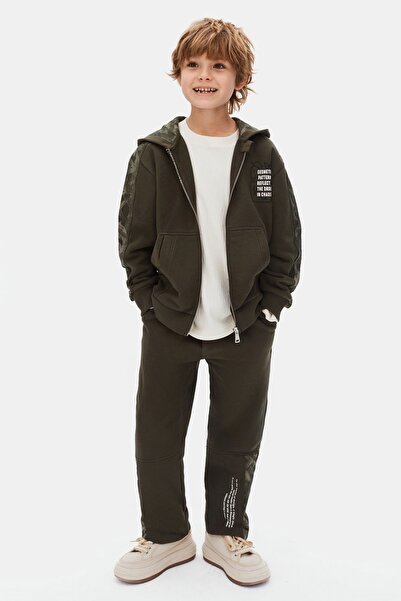 HAUSEkids 8-14 Years Patterns Reflect Boys' 3-Piece Set-Khaki