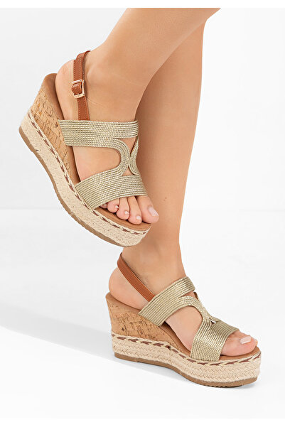 B T Shoes Zlaté sandály na platformě Elmysa