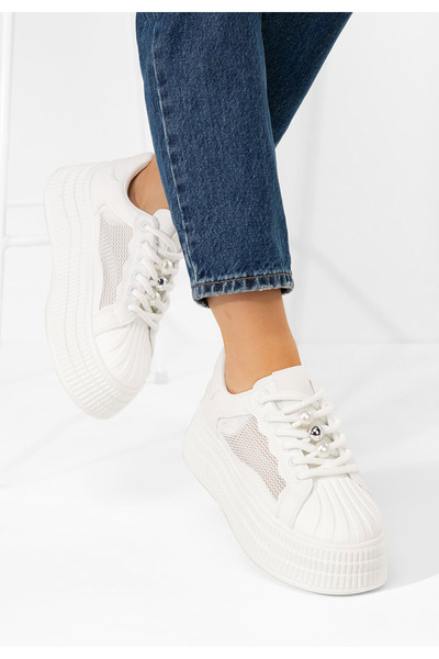 B T Shoes Bílé dámské tenisky na platformě Particia