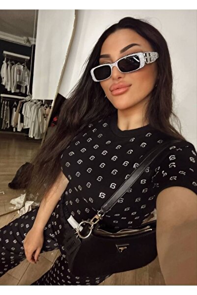 Store Kadın Taşlı Crop Tişört