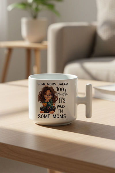 giftkonsept كوب قهوة لاتيه مطبوع عليه عبارة Some Moms Swear Too Much مع مقبض