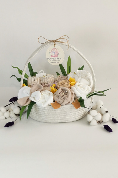 Minoliva Luna Yeni doğan bebek kıyafet seti sepet içerisinde çiçek aranjmanı ...