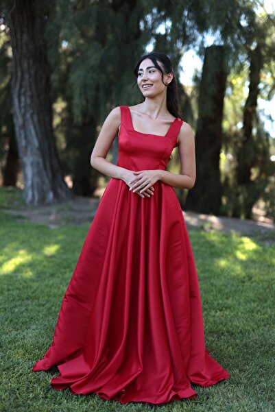 berissima bride İkra Kare Yaka Pileli Saten Elbise