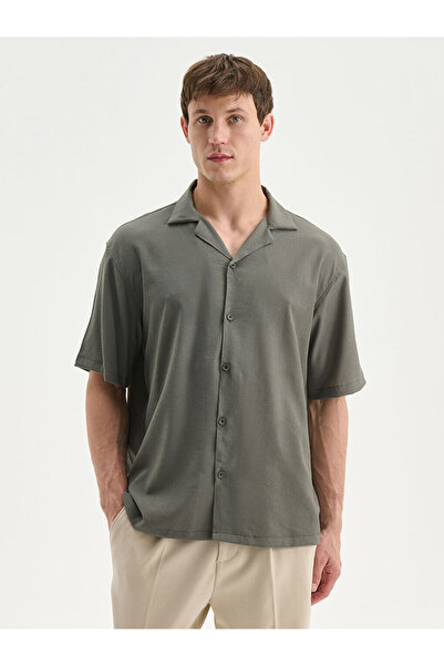 LC Waikiki Cămașă texturată pentru bărbați, cu mânecă scurtă, kaki, cu croială normală