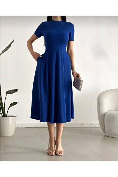 Secret Passion Lingerie فستان سهرة من قماش الكريب بنصف كم وتفاصيل سحاب مخفي م...