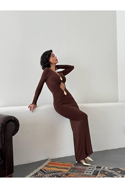 Misscix Kadın Abiye Uzun Kollu Bodycon Broş Detaylı Göbek Dekolteli Maxi - Abiye & Mezuniyet Elbisesi