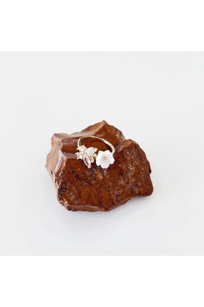 Vesce Atelier Kindness Ring