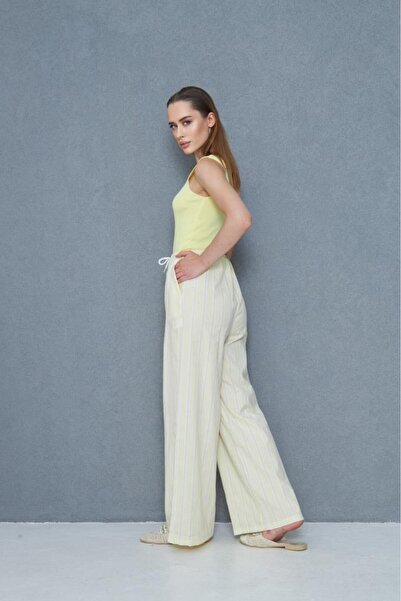 Pasaklı Giyim Women's Wide Leg Poplin Pants – Pockets, Lace-Up Waist, Ruffle Detail, Relaxed Fit 3757176