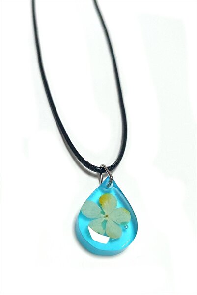 fantastik store قلادة من زهرة الثلج من الإيبوكسي