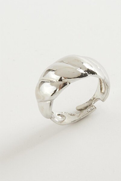 feryal حلقة معدنية ملتوية