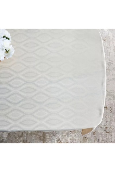Generic Qubba Table Cover - 150x250 cm
