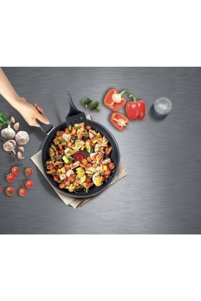 TEFAL C38506 Titanyum 2X XL Force Tava 28 cm