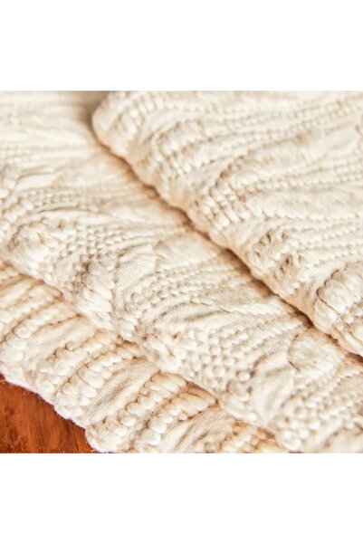 Generic Cotton Jacquard Table Runner - 33x160 cm