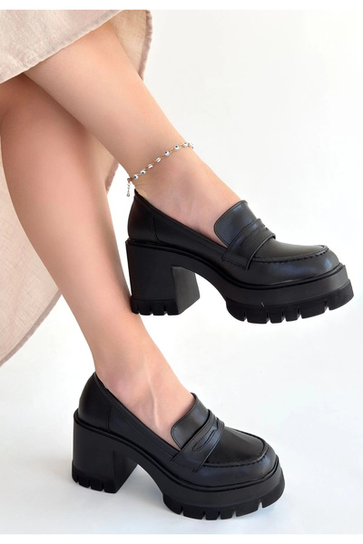 Vona Nova Janes black leather platform heel shoes