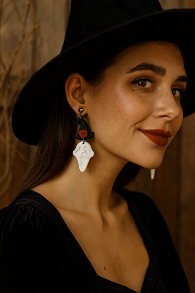 Lu Atelier أقراط مصنوعة يدويًا من الصلصال البوليمري من Sweet Howl - تصميم خاص...