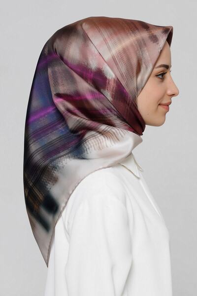 Armine 90x90 Yeni Nostalji Serisi Sura İpek Eşarp 8323 32