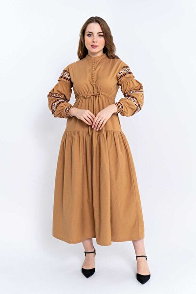 DALYDRESS Women's Embroidered Long-Sleeve Dress