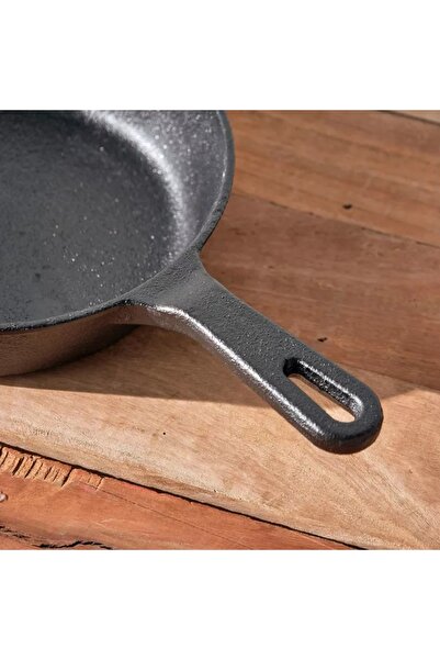 Generic Cappelli Cast Iron Fry Pan - 22 cm