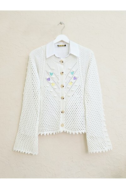 HİJABAYA Плетен кардиган с бродерия на сърце и помпони