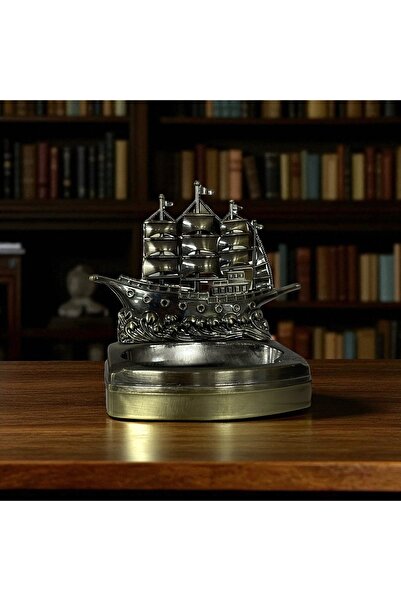 keyfim shop Yelkenli Gemi Figürlü Metal Çakmaklı Masa Kül Tablası