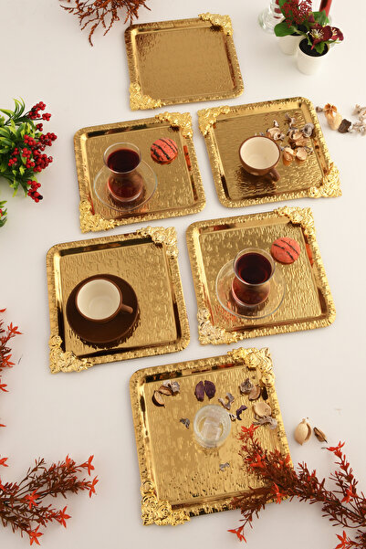 AKSESUAR EVRENİ Abra Gold Paslanmaz Desenli Kare Köşesi Gold Çiçek Detaylı 6'...