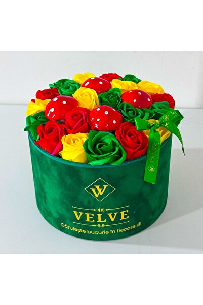 velve Aranjament floral Special Color, 21 trandafiri de sapun cu decoratiuni,...