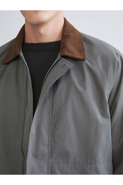 LC Waikiki Yeni Sezon Fitilli Kadife Yakalı Erkek İnce Mont