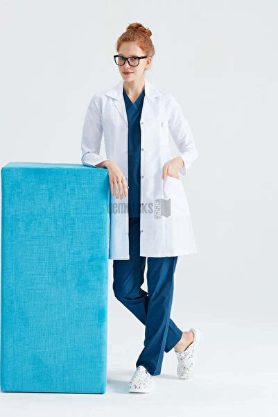 DEMOTEKS Women's long white lab coat uniform - with three pockets, long sleeves, lapel collar