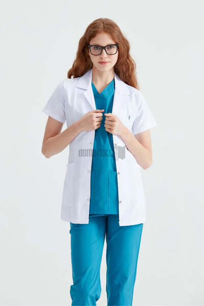 DEMOTEKS Women's white short medical lab coat uniform - with three pockets, short sleeves, lapel collar