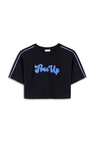 Twist SLOGAN NAKIŞLI CROP TİŞÖRT