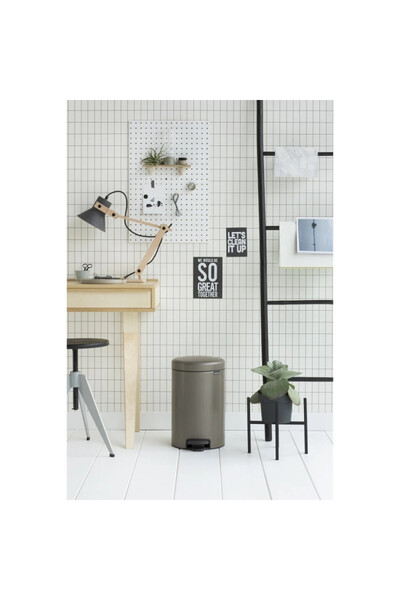 Brabantia NewIcon Pedal Bin 649027, 12 l, Soft Close, Anti-Slip Base, Gray