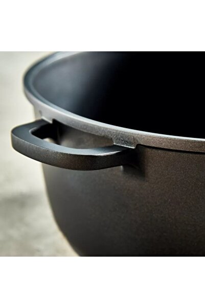 Generic Spark Aluminium Dutch Oven with Lid - 6 L